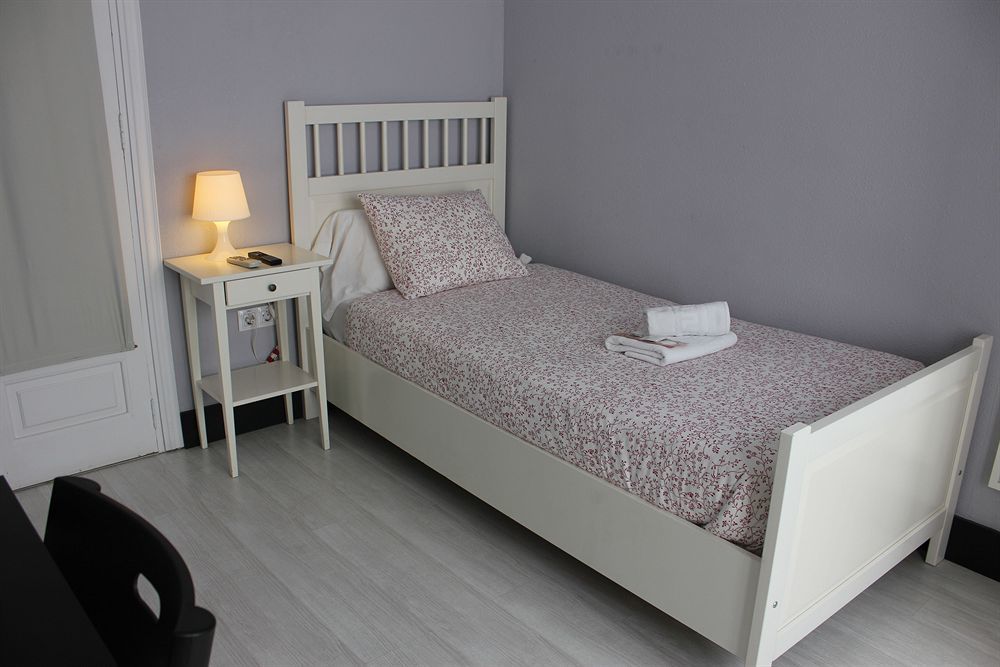 Hotel Hi Cánovas *